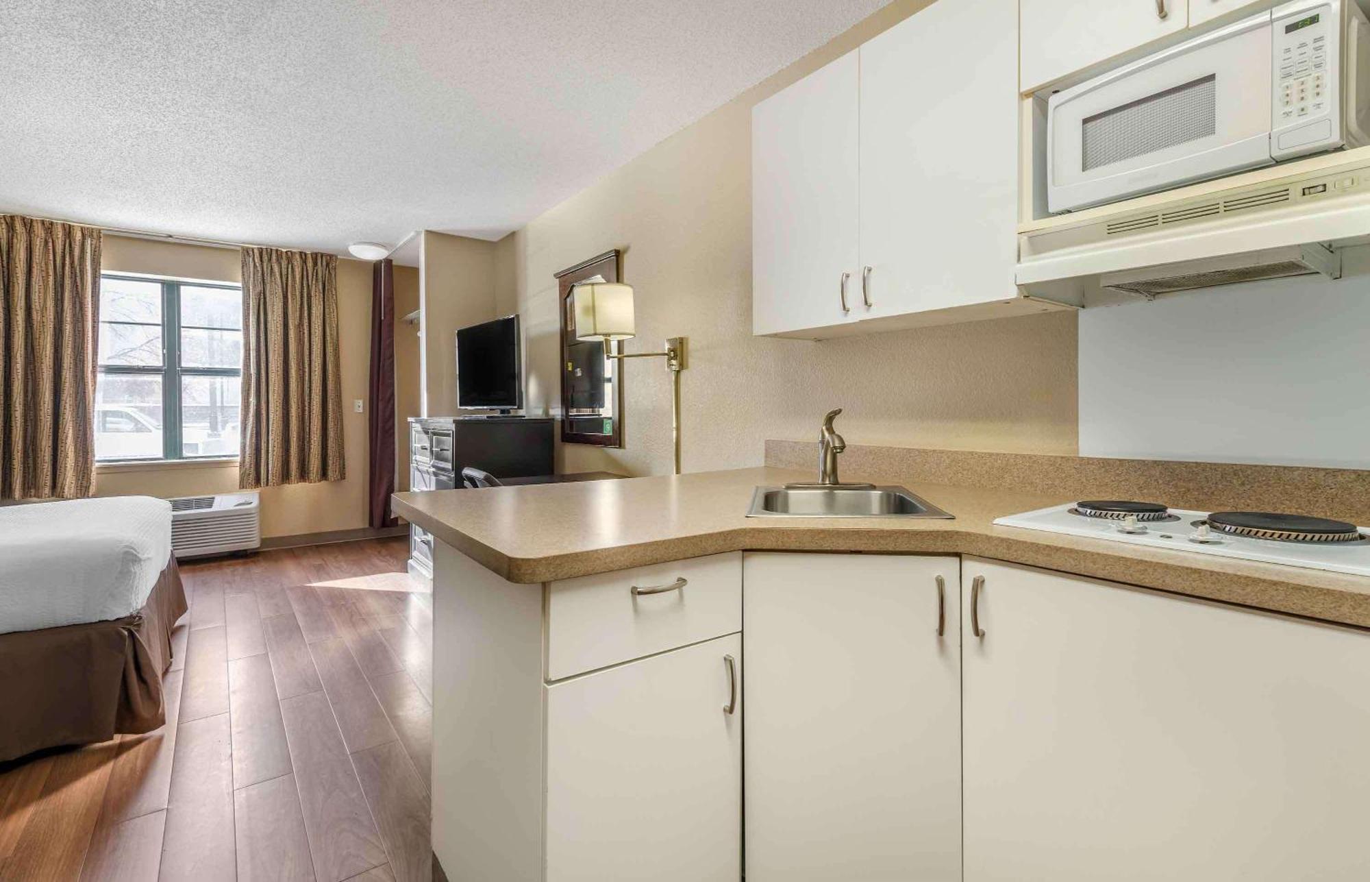 Extended Stay America Suites - Minneapolis - Maple Grove Eksteriør billede